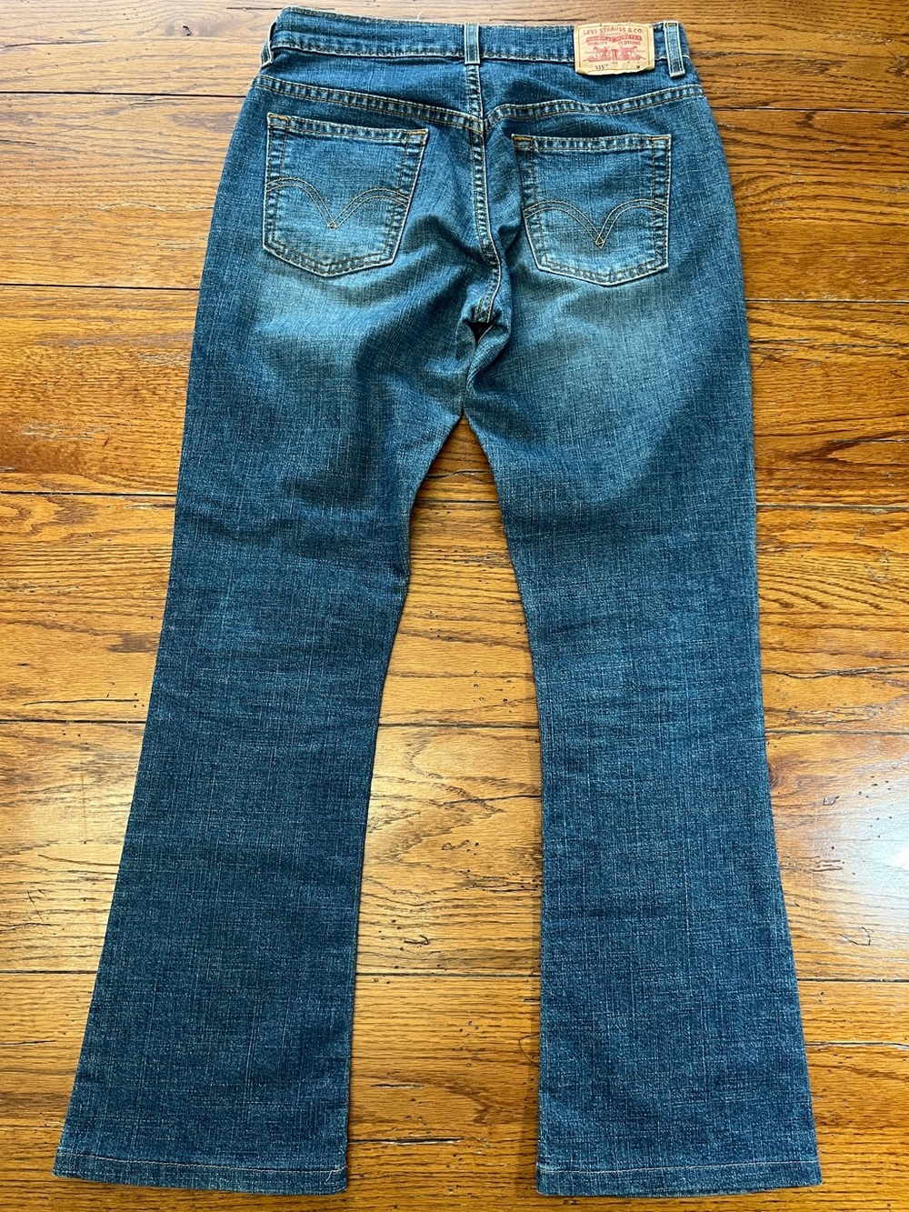 Levi’s Women’s Denim Jeans Size 4 - Picture 2 of 9